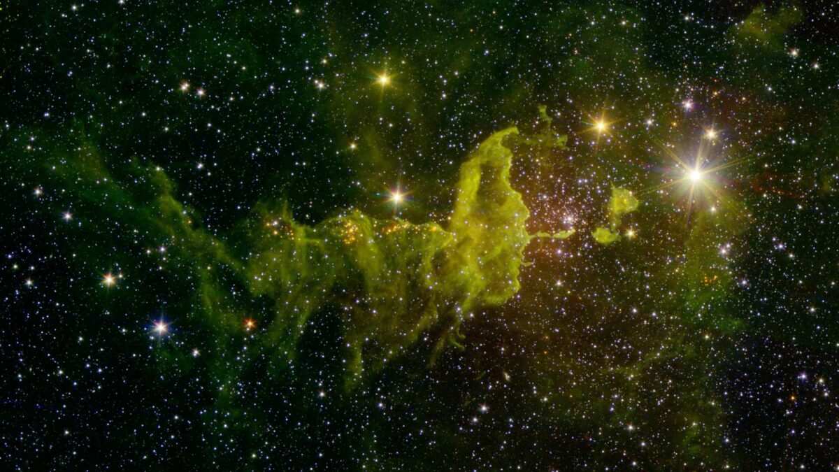 image of the spider part of ehe Spider and the Fly nebulae (IC 417)