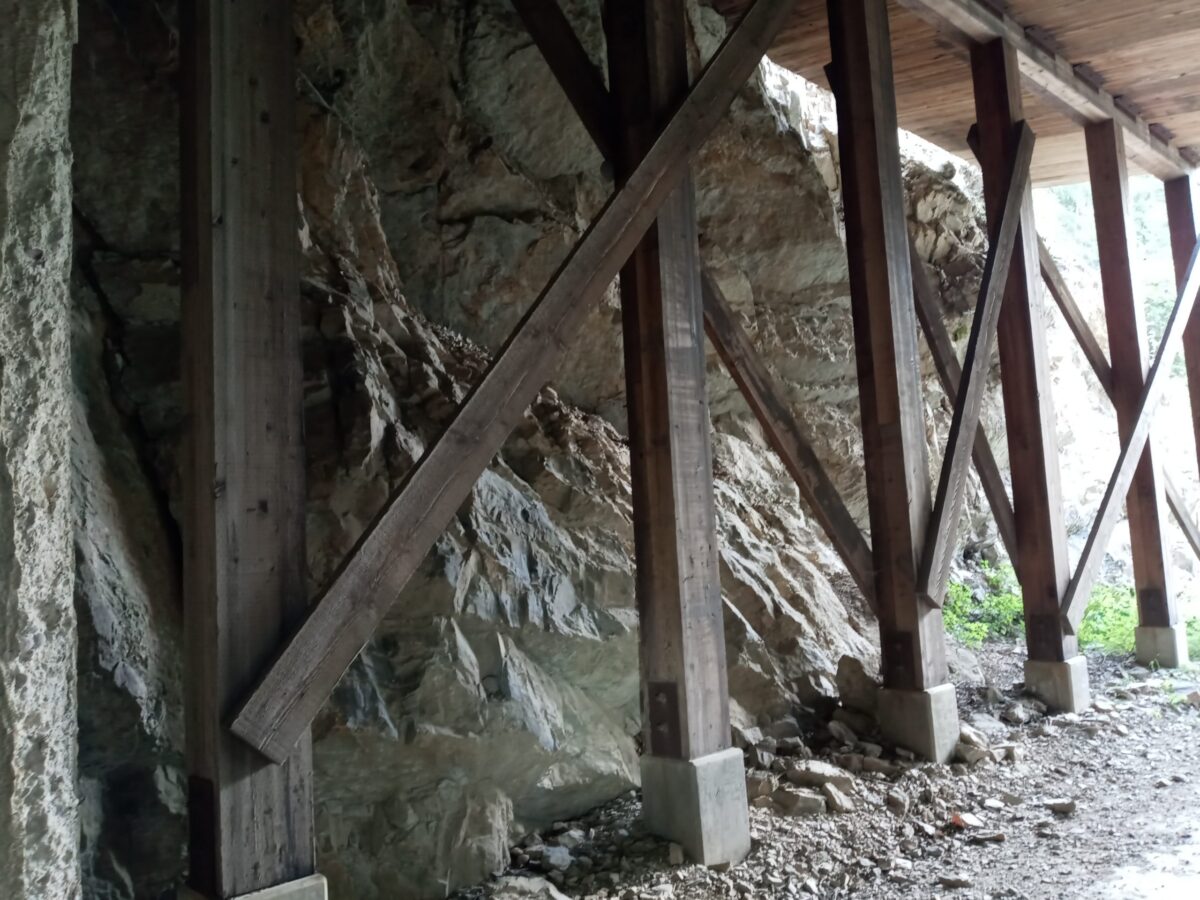 photo of support beams in tunnel